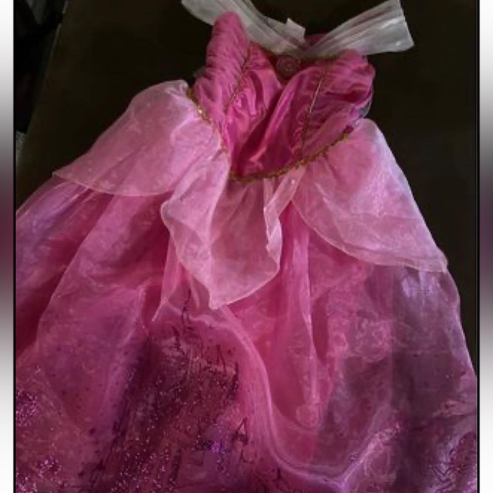 Size 7/8 Disney aurora princess dress!